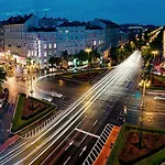 Studio-modern, Heroes' Square,central, Quiet Апартаменты *