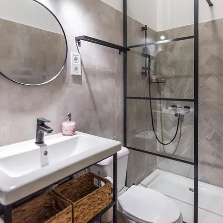 Appartement Studio-modern, Heroes' Square,central, Quiet Boedapest