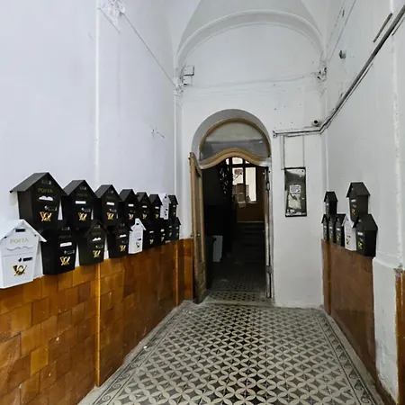Appartement Studio-modern, Heroes' Square,central, Quiet