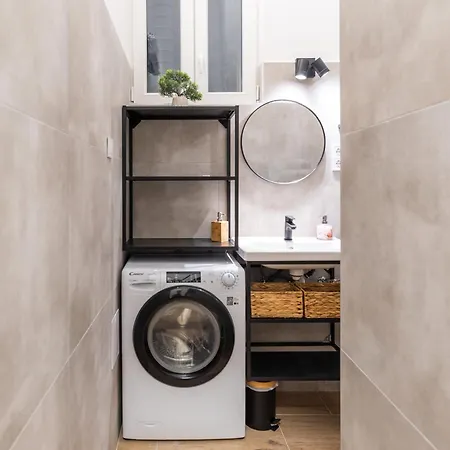 Studio-modern, Heroes' Square,central, Quiet Appartement *