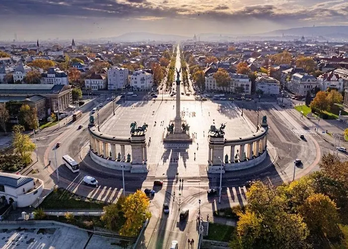 Studio-modern, Heroes' Square,central, Quiet Budapesta