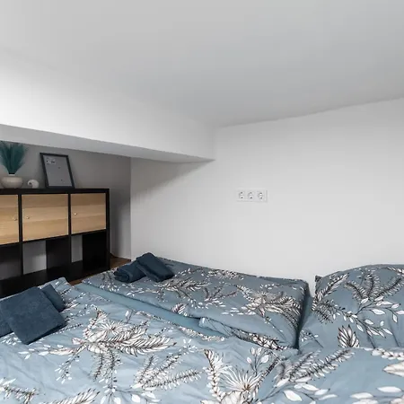 Studio-modern, Heroes' Square,central, Quiet Apartament